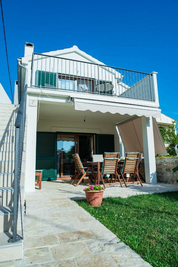 نين Summer House Mulac المظهر الخارجي الصورة